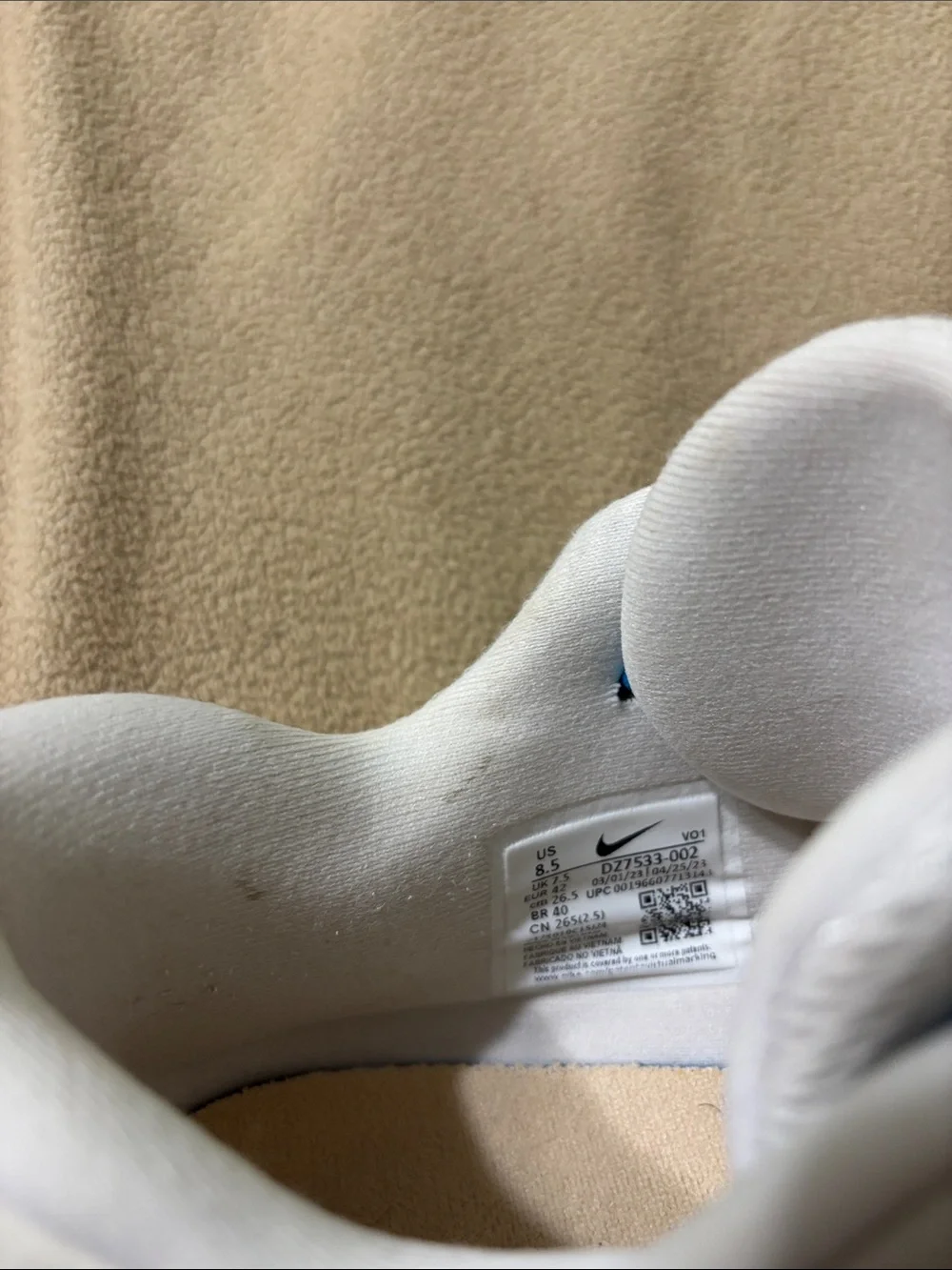 Nike Giannis Immortality 3White, Blue & Beige Athletic Sneaker with Wave Design
